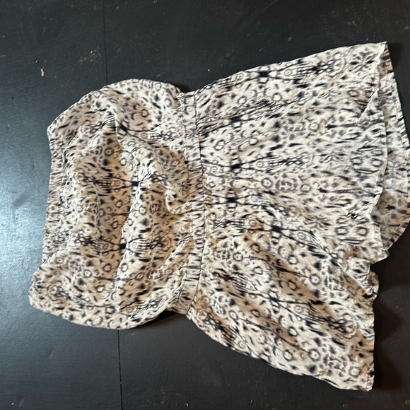 Romper. So cute for summer. - Picture 2 of 2